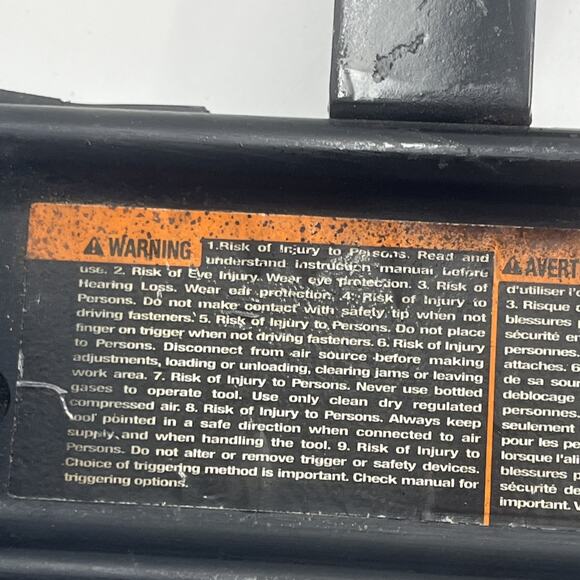 Campbell Hausfeld 1" - 2 1/2” Finish Nailer 16 Gauge Tested NB006750. {X}. - Picture 9 of 13